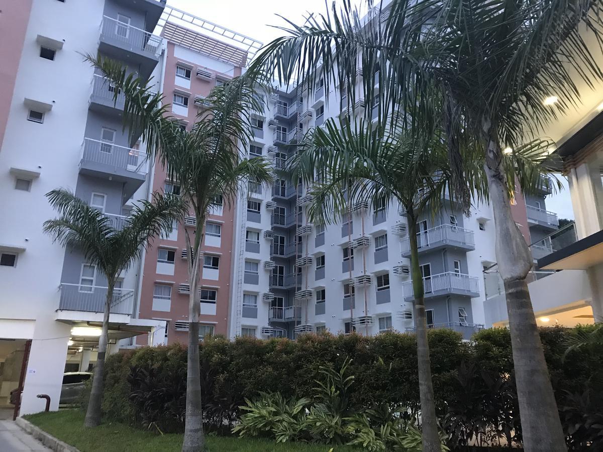 סבו Mivesa Garden Residences By Cec מראה חיצוני תמונה